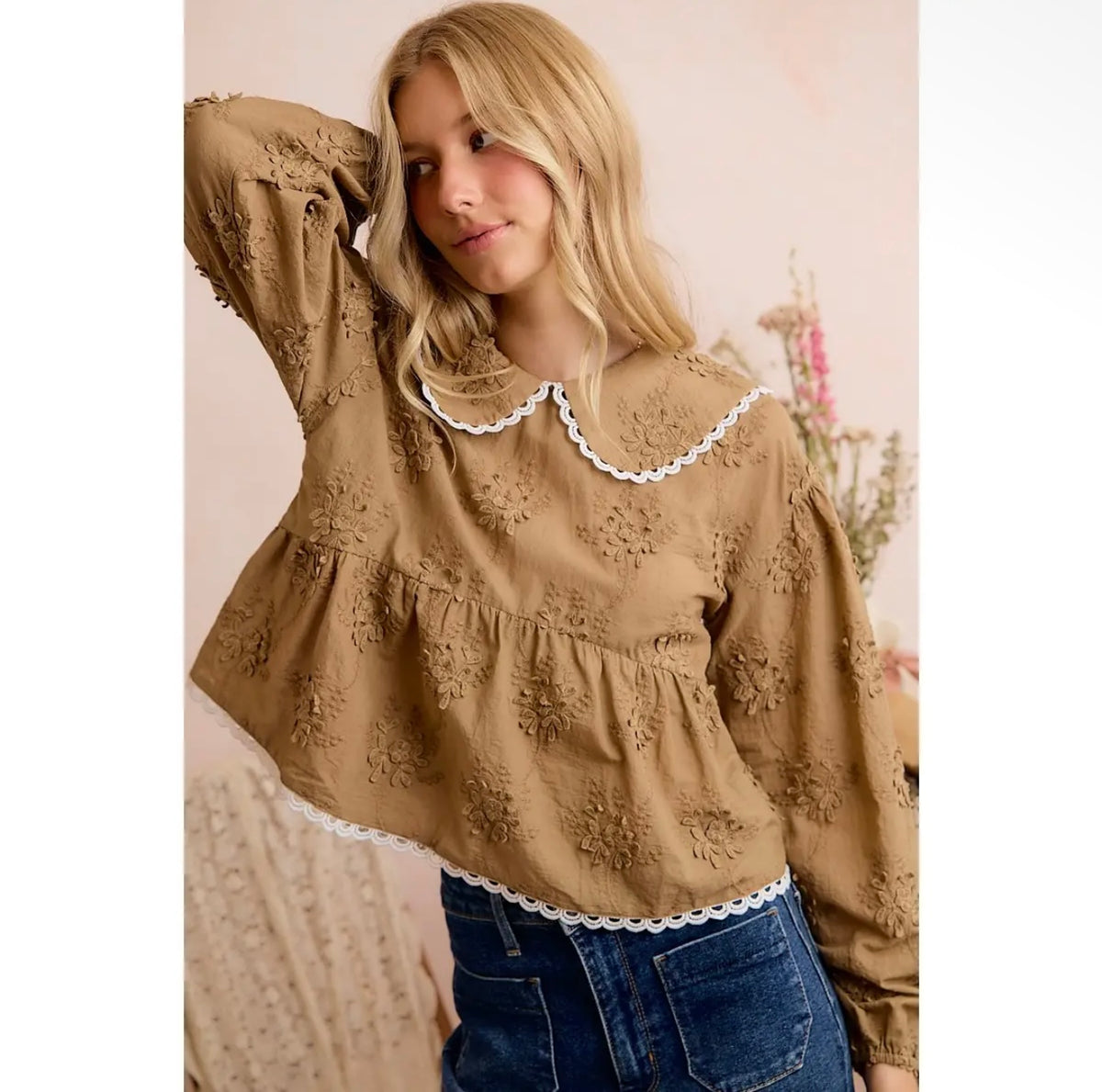 Scallop lace trim blouse